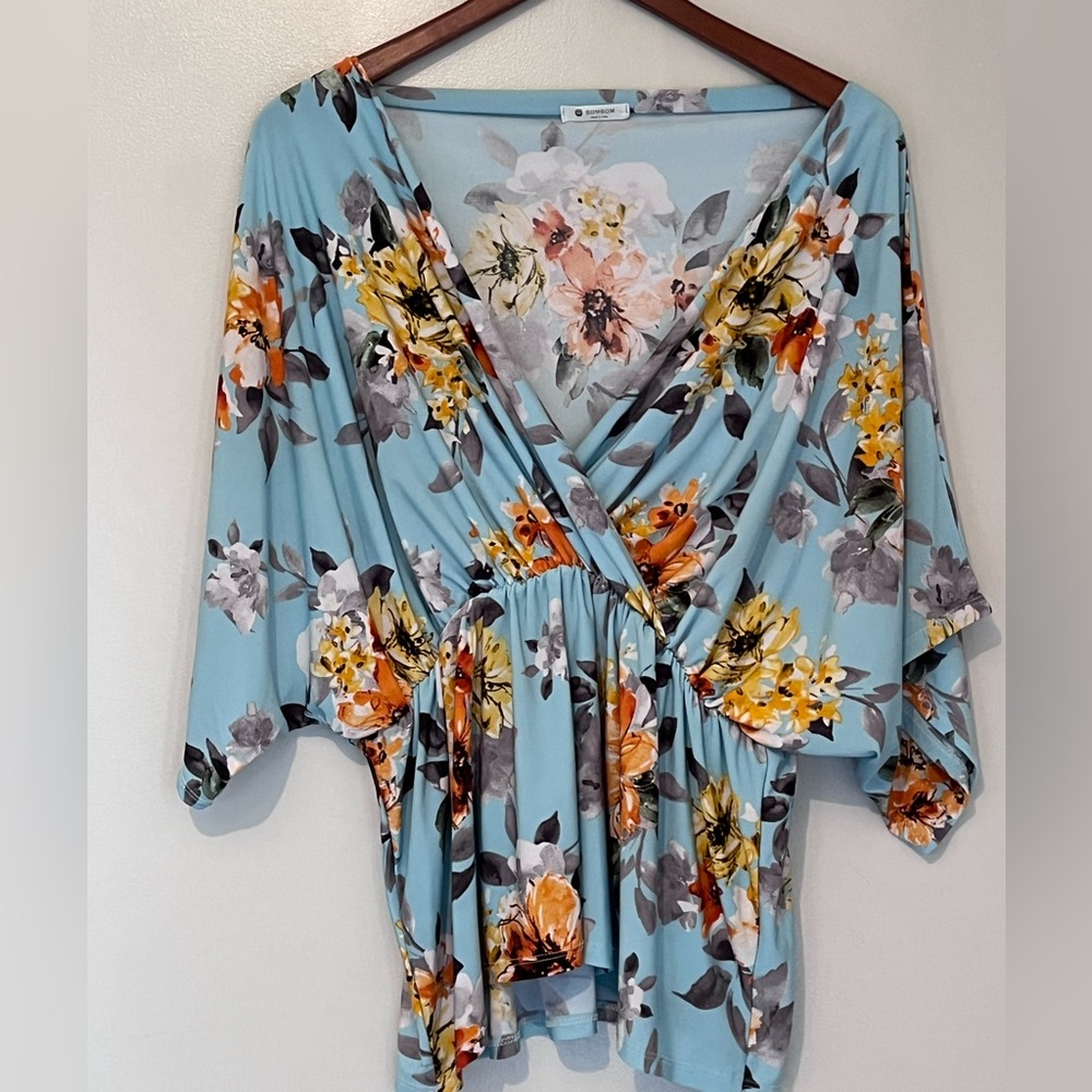 Bom bom Vibrant Blue and Yellow Blouse with Chic Style